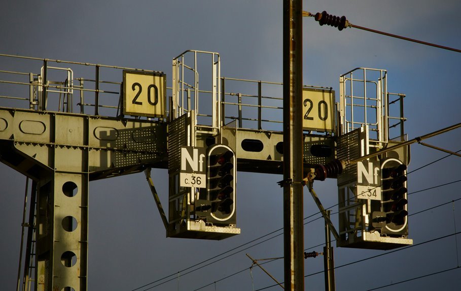 iron hollow signal number